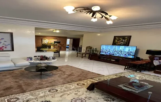Appartement à vendre sur quartier des hôpitaux bd anoual